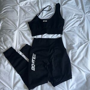 Black Bo+tee set